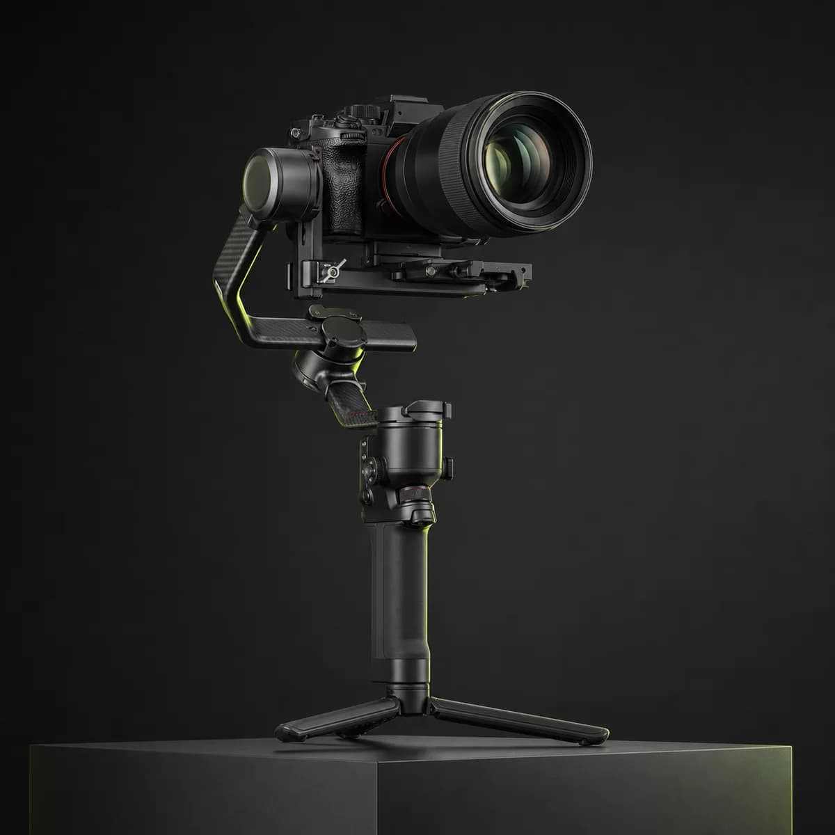 DJI RS 4 Gimbal profesyonel prodüksiyon ekipmanı